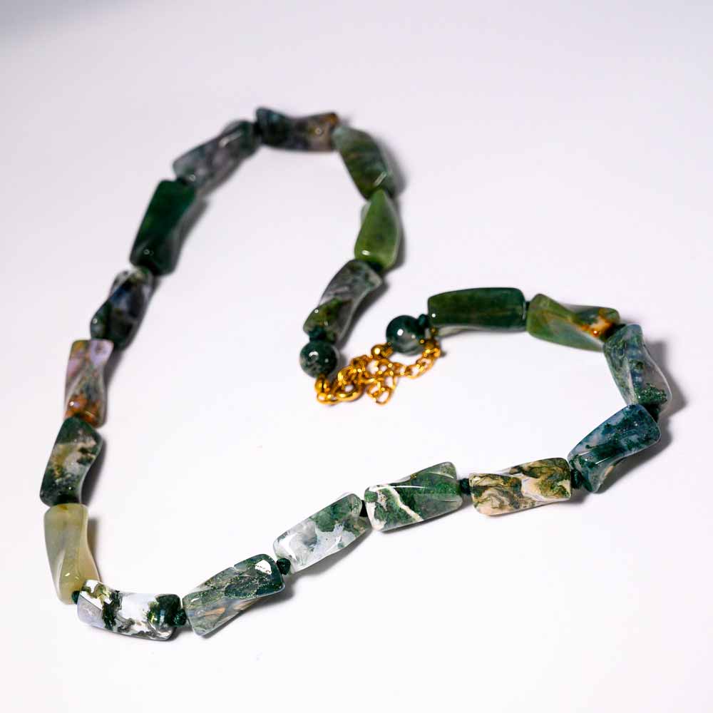 MOOSACHAT Kette, längliche Steine